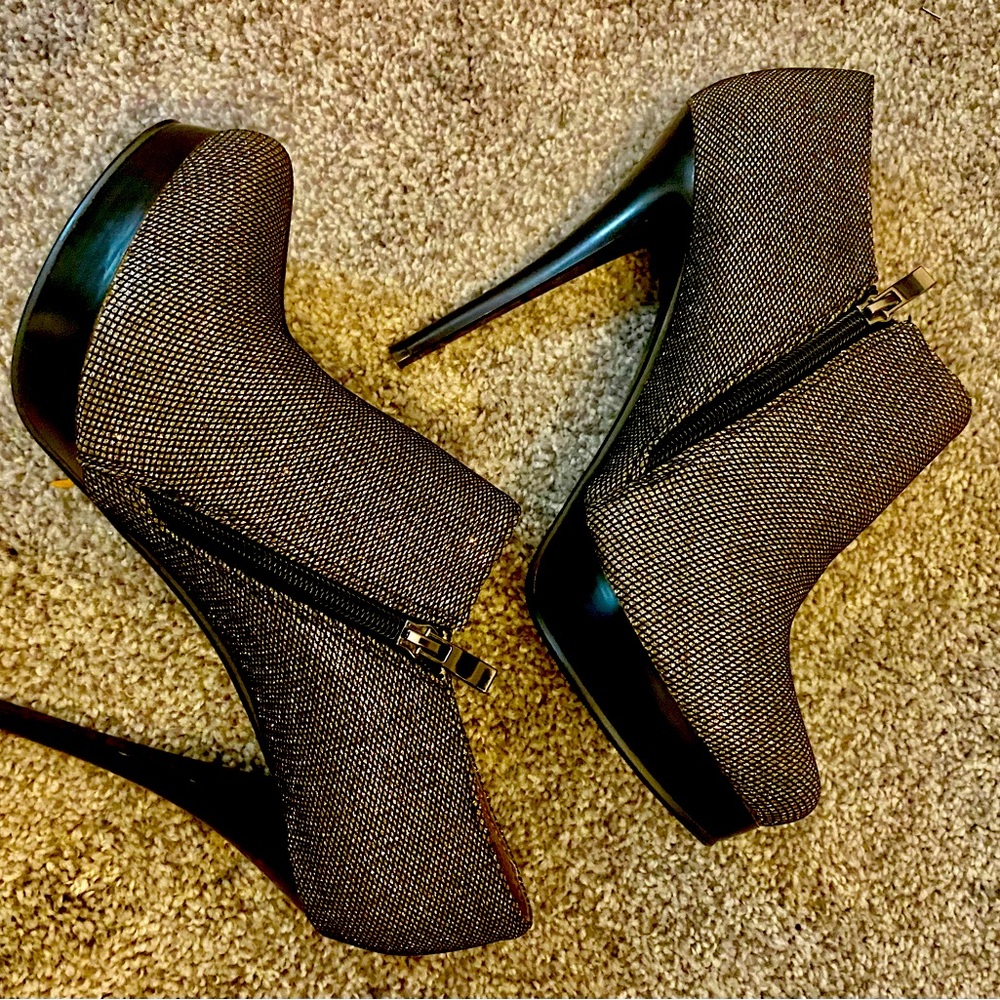 Brand New Dress Bootie in Black/Gold/Silver Metallic